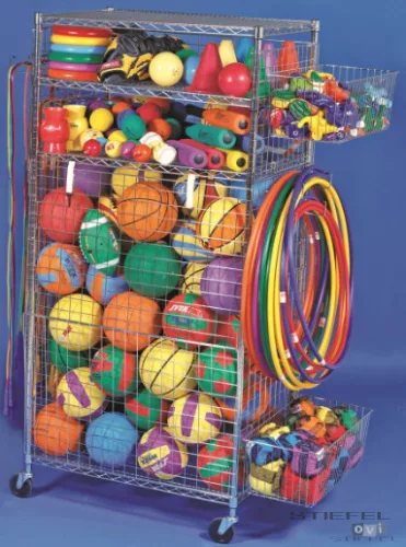 Sportszer tároló központ