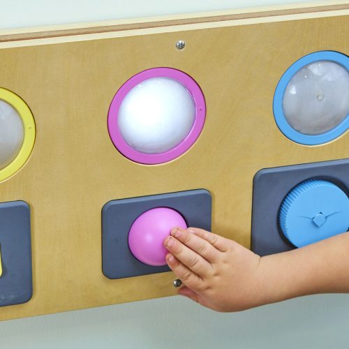 Kapcsolók és nyomógombok finommotorika tábla