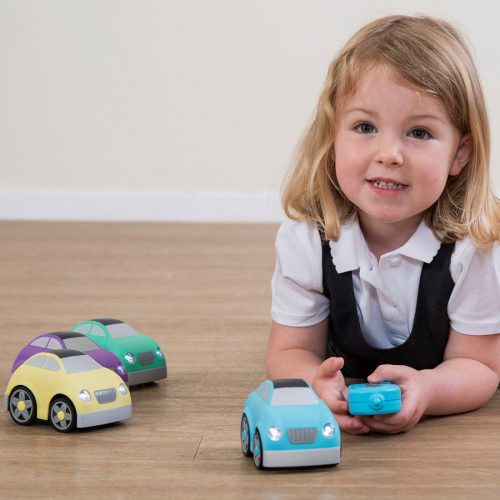 EASi-Cars távirányítós, tölthető kisautók (4 db)